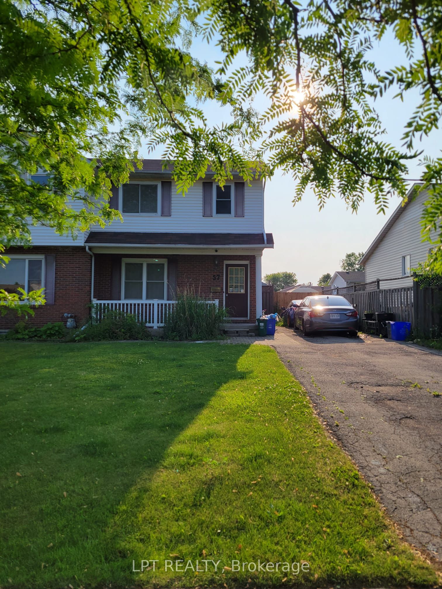 57 Poplar Crescent Property Photo 1