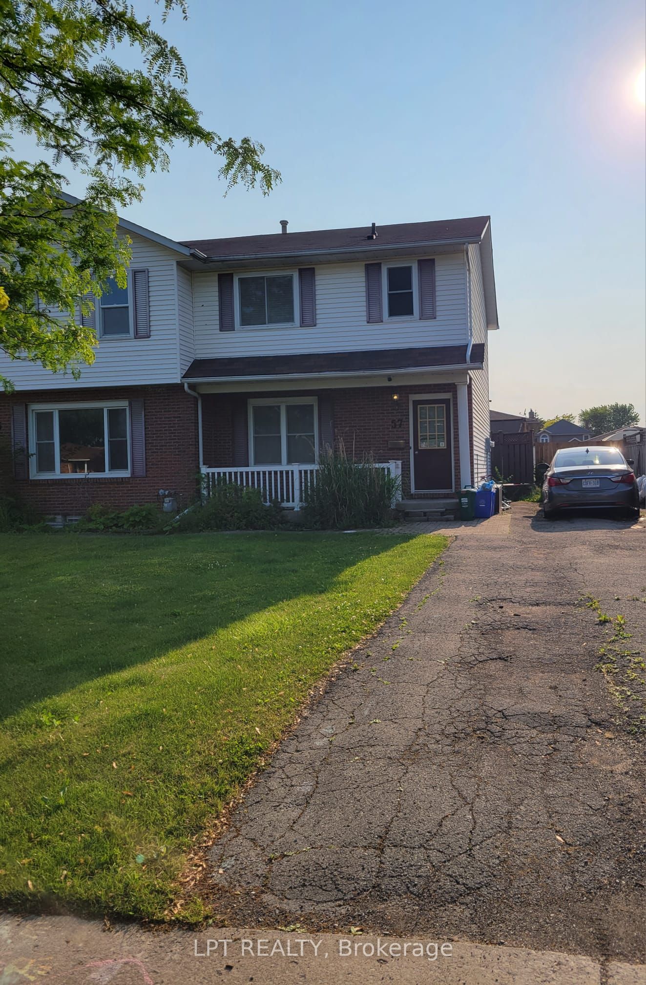 57 Poplar Crescent Property Photo 2