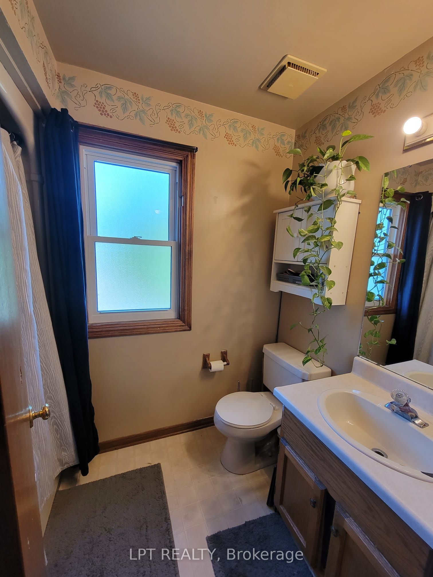 57 Poplar Crescent Property Photo 7
