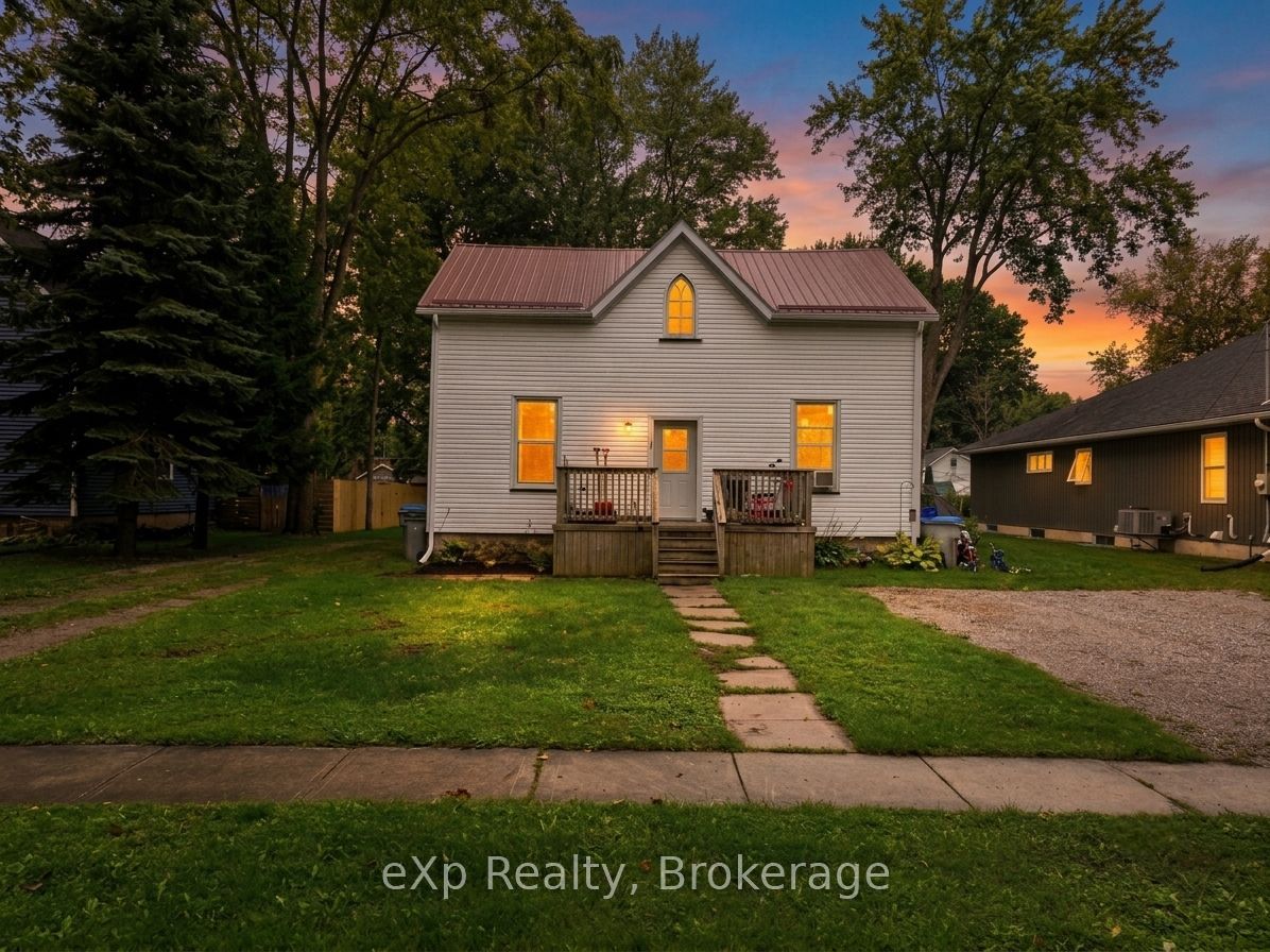 67 Railway Street Property Photo 1