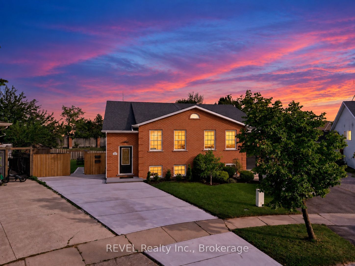 4966 Windgate Drive Property Photo 1