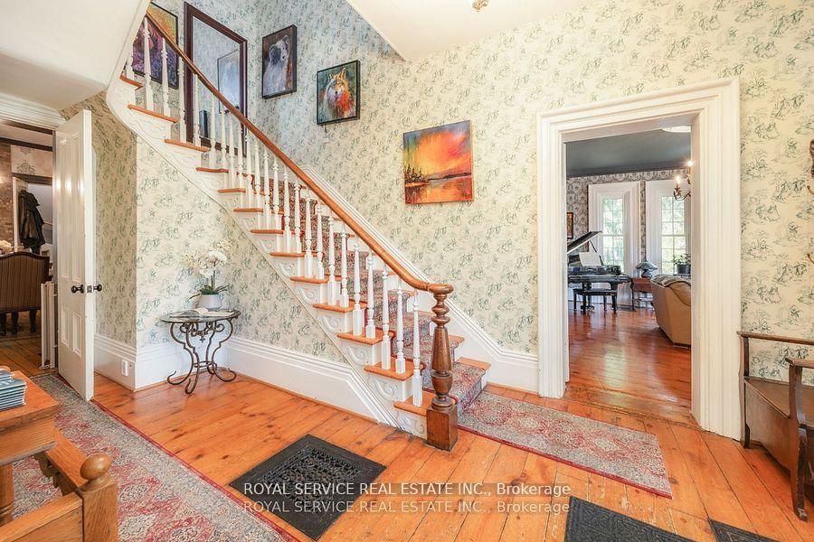 60 King Street W Property Photo 20