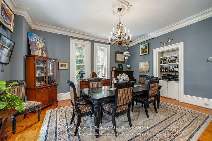 60 King Street W Property Photo 34