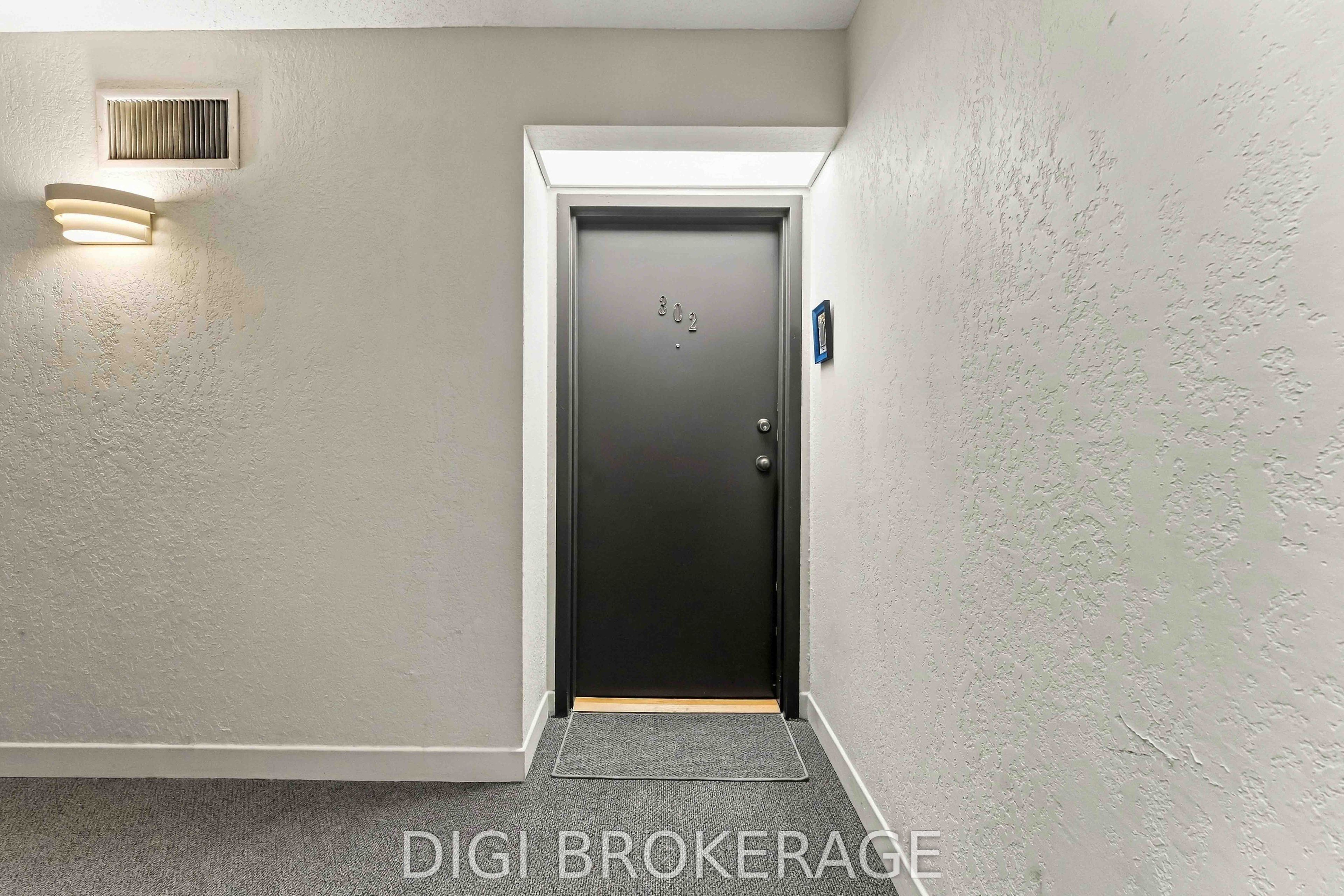 318 Lorry Greenberg Drive 302 Property Photo 12