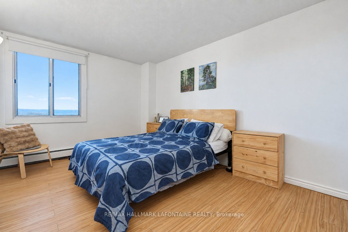 1171 Ambleside Drive 2205 Property Photo 21