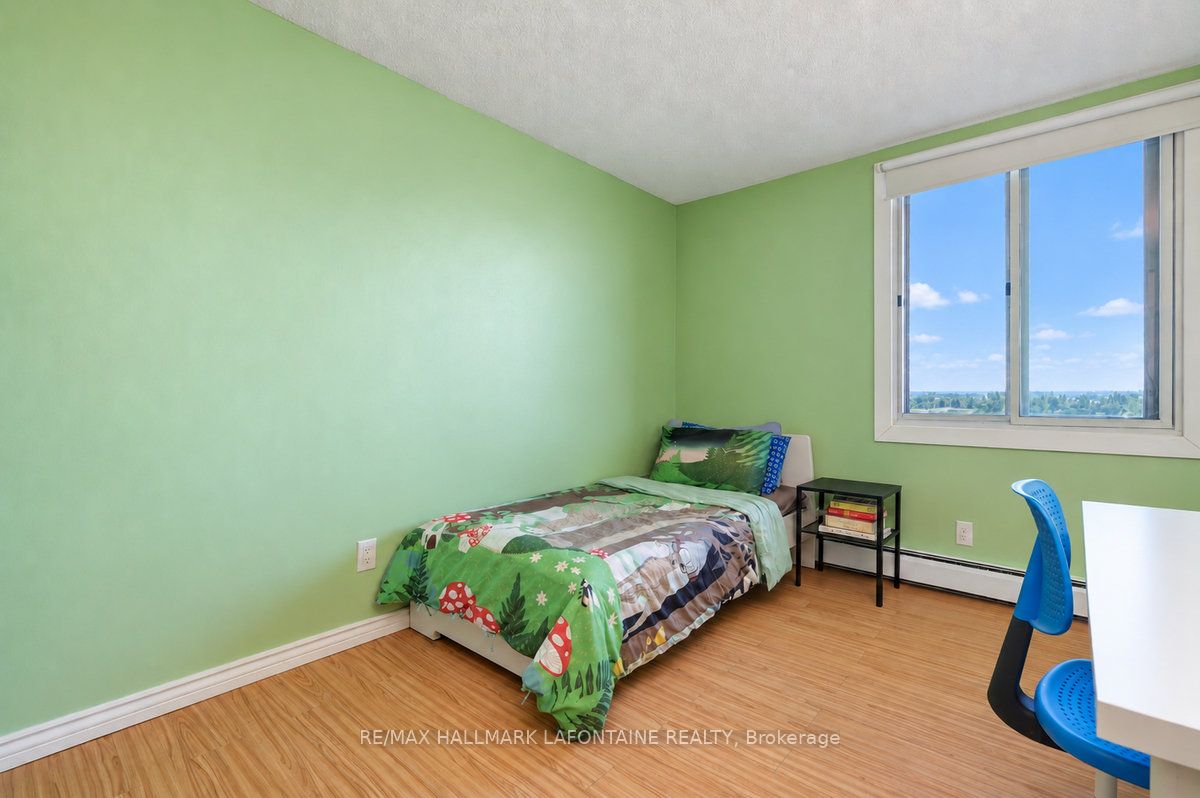 1171 Ambleside Drive 2205 Property Photo 23