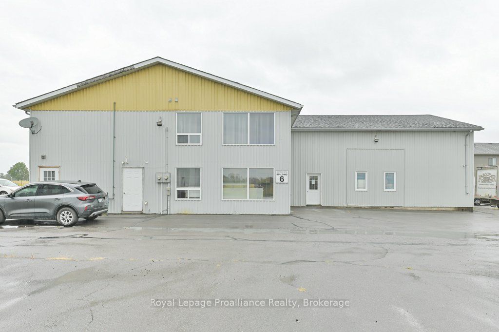 400 West Front Street 6 Property Photo 5