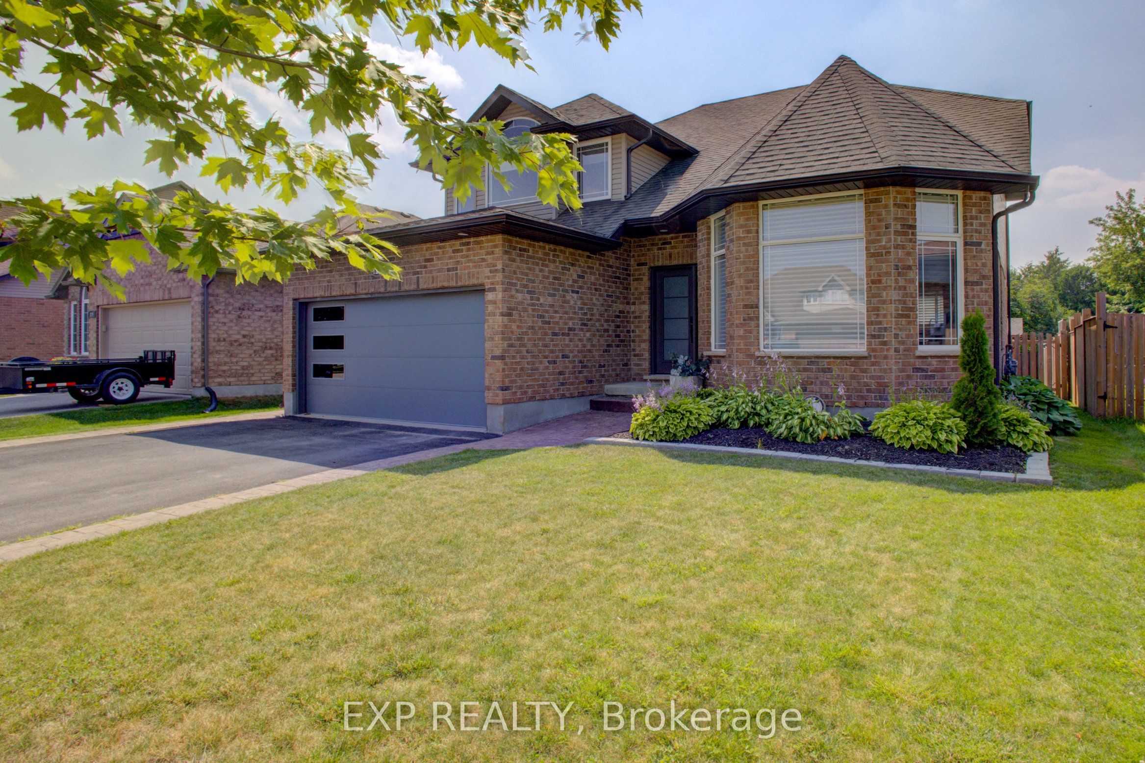 128 Schmidt Drive Property Photo 1
