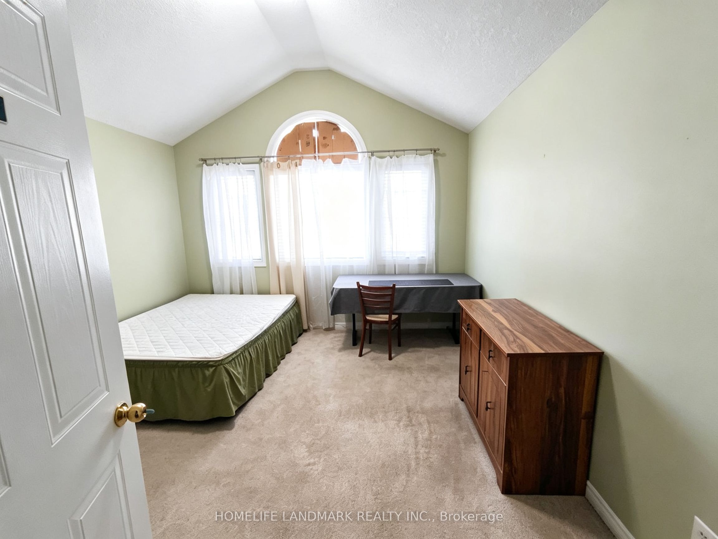 855 Sandcherry Street Property Photo 15