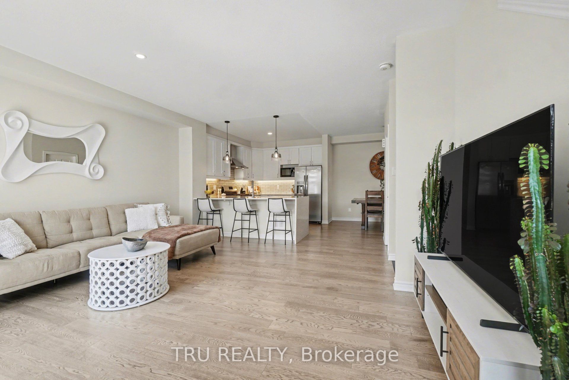 520 Rye Grass Way Property Photo 8