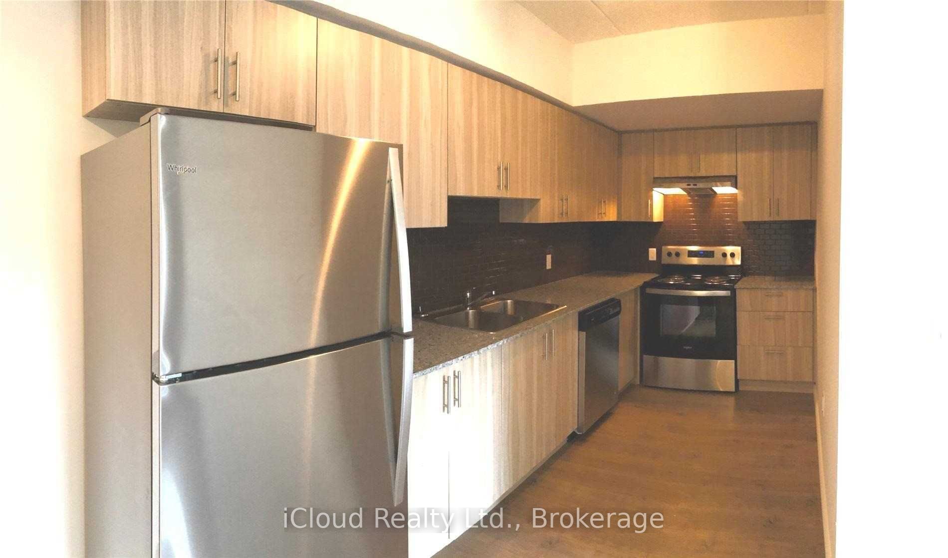 275 Larch Street B-312 Property Photo 10