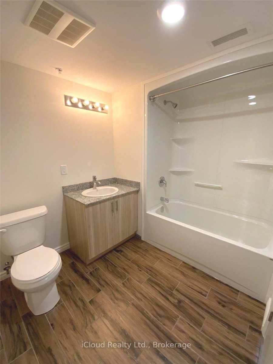 275 Larch Street B-312 Property Photo 16