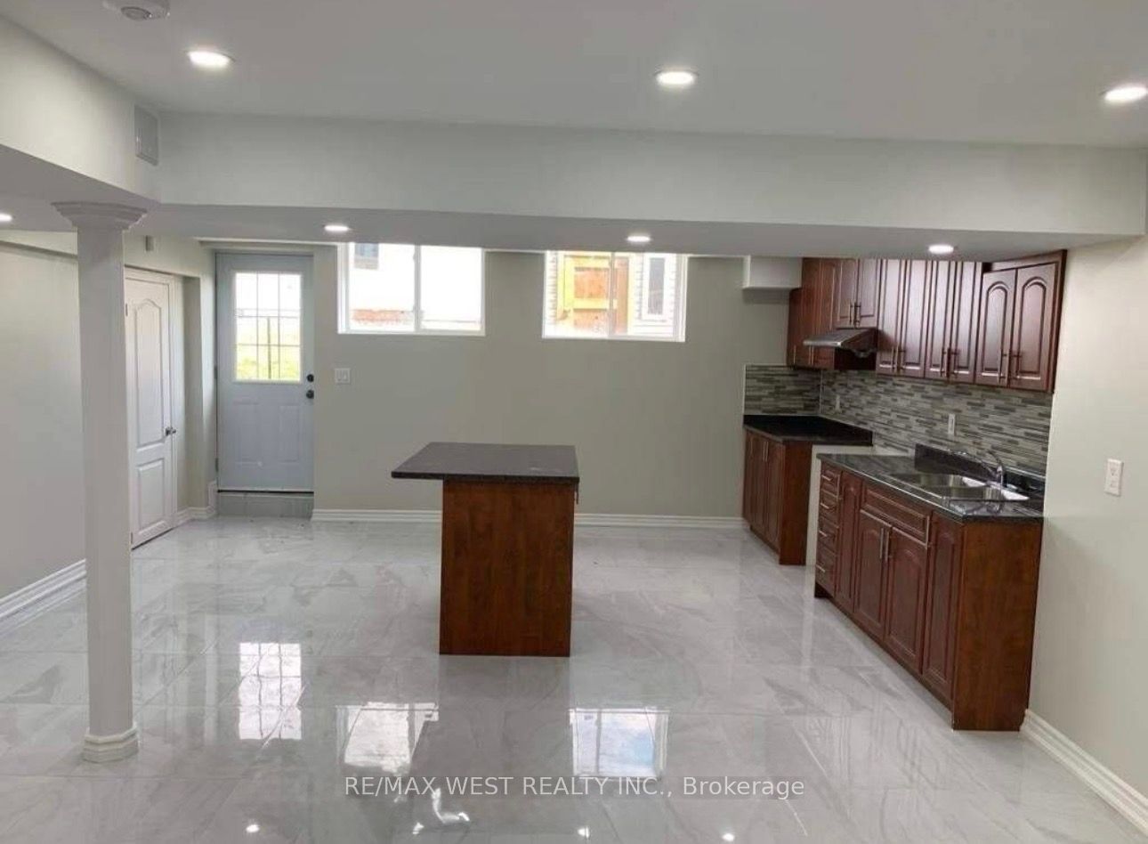 112 Morden Drive Property Photo 2