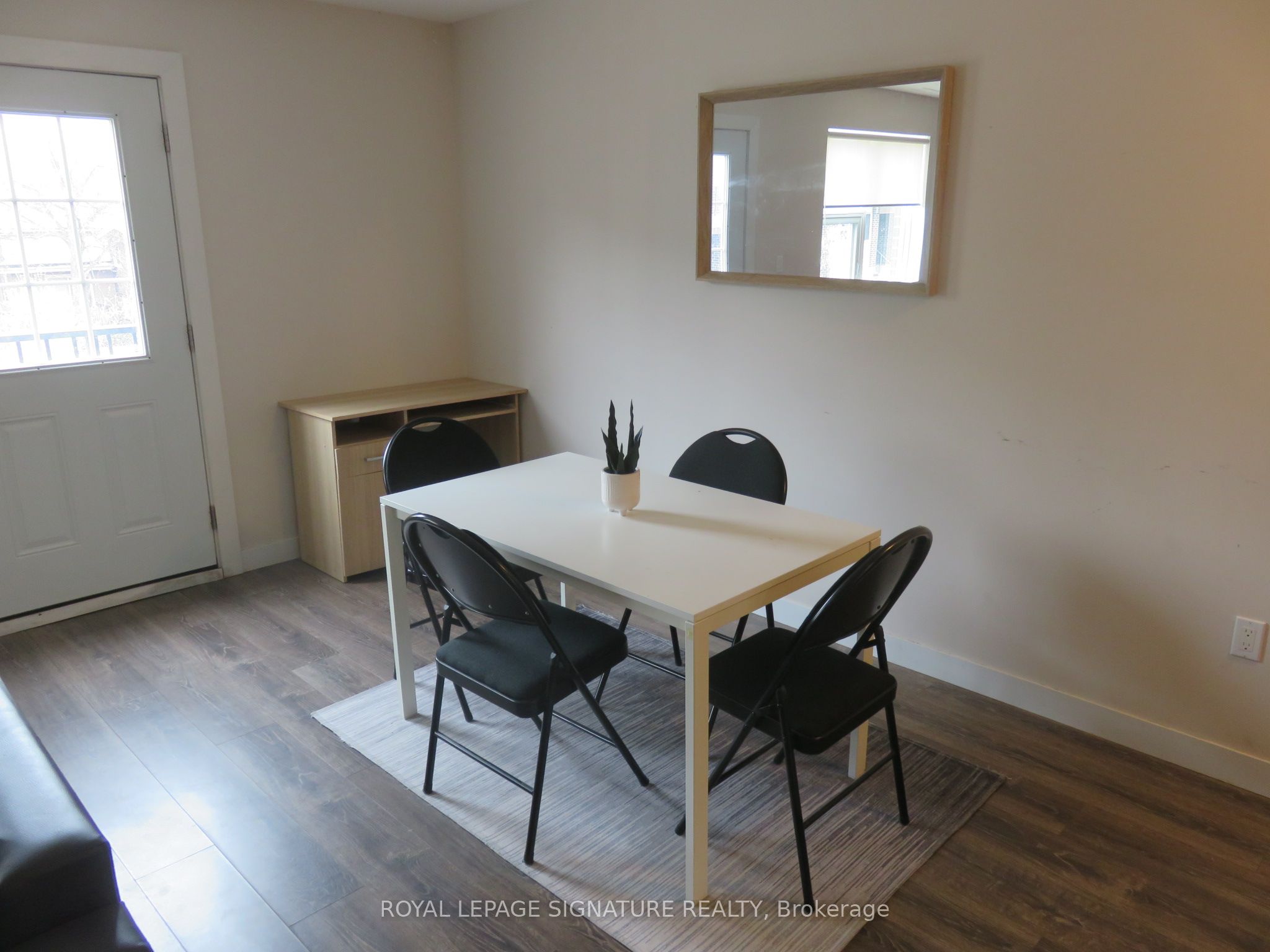 288 Albert Street 216 Property Photo 2