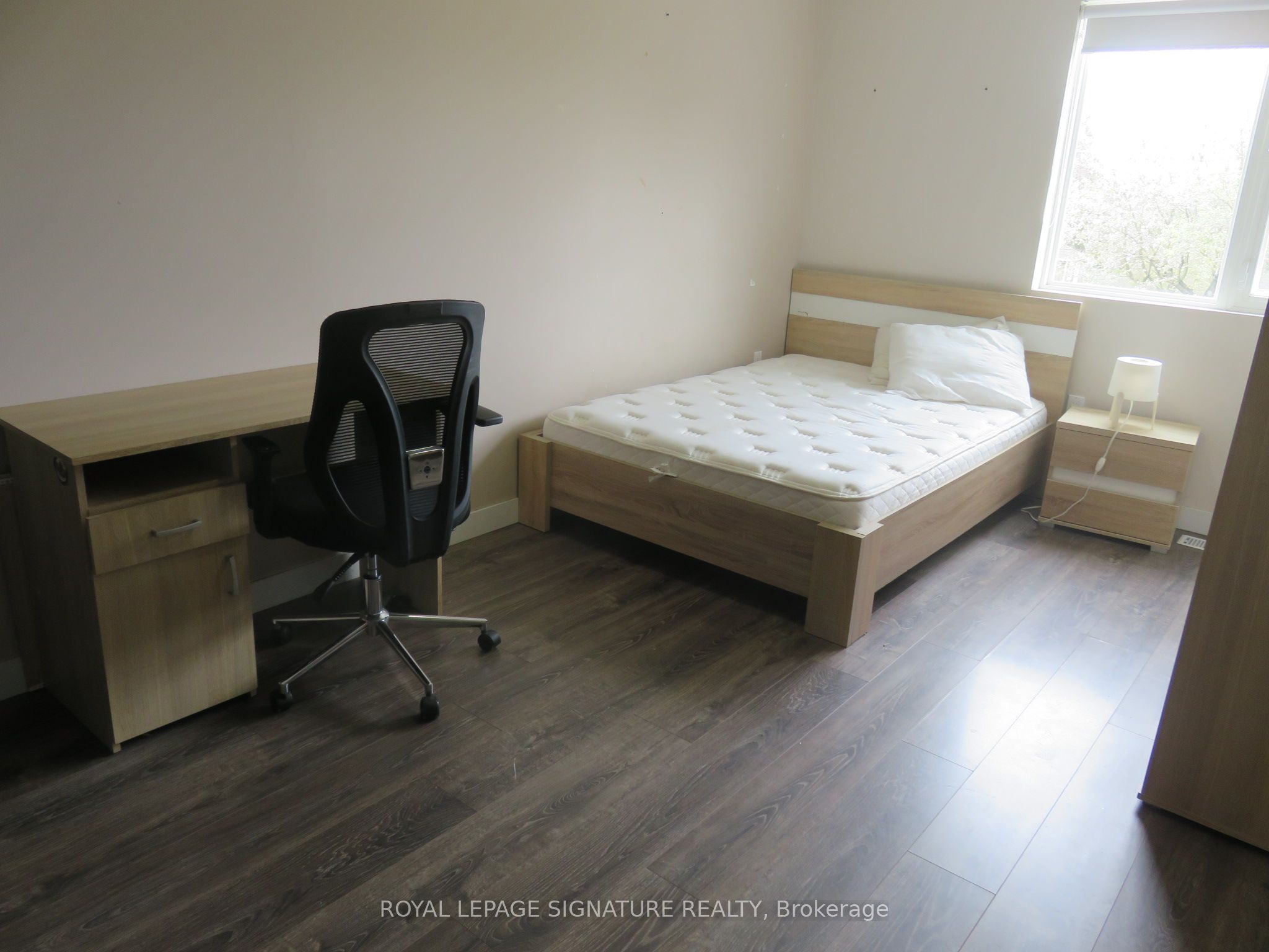 288 Albert Street 216 Property Photo 15