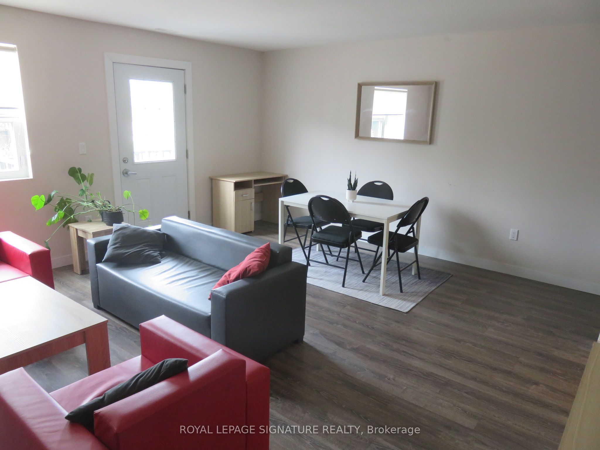 288 Albert Street 216 Property Photo 16