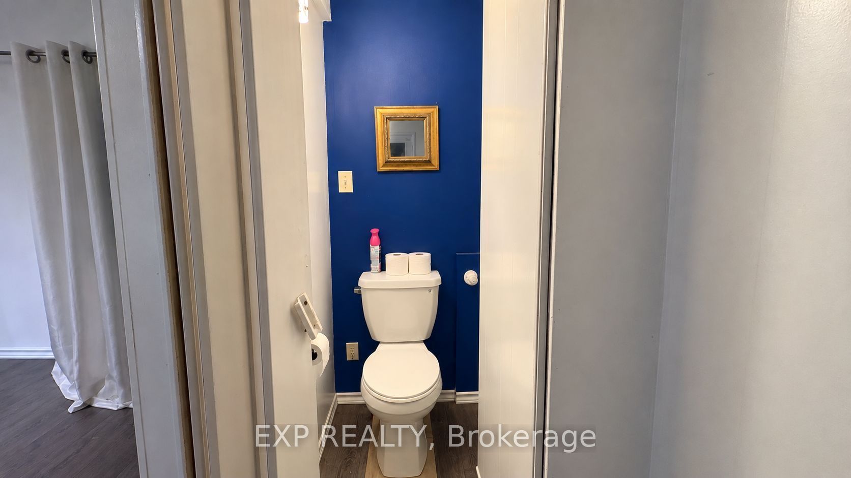 413 Marlborough Street N Property Photo 13
