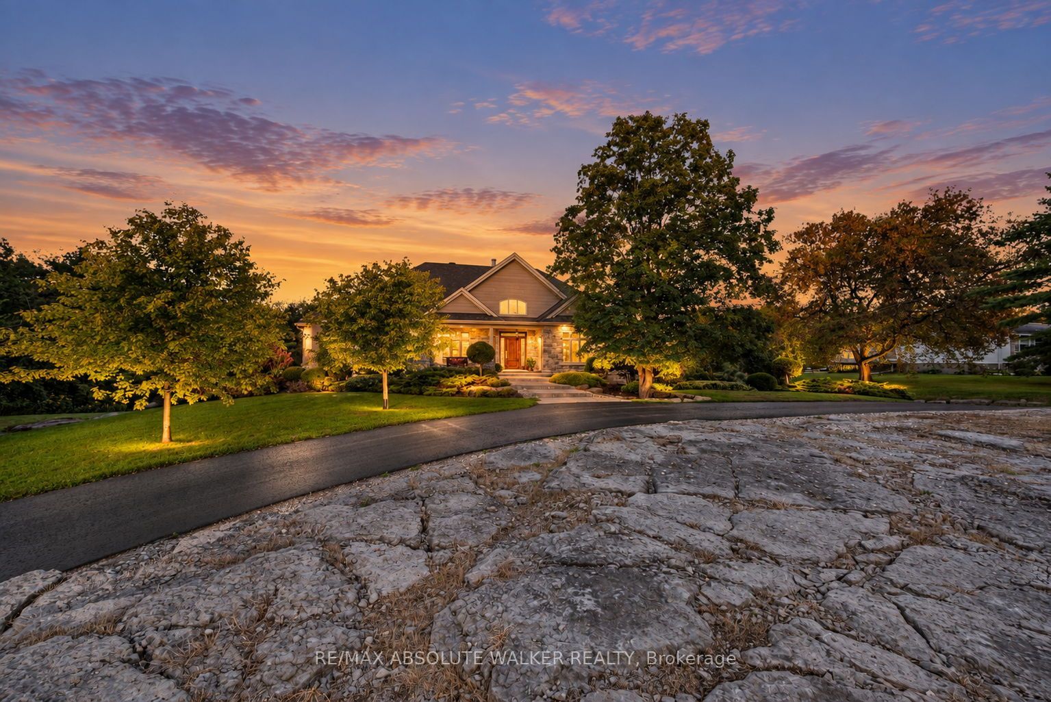 1565 Dunning Road Property Photo 1