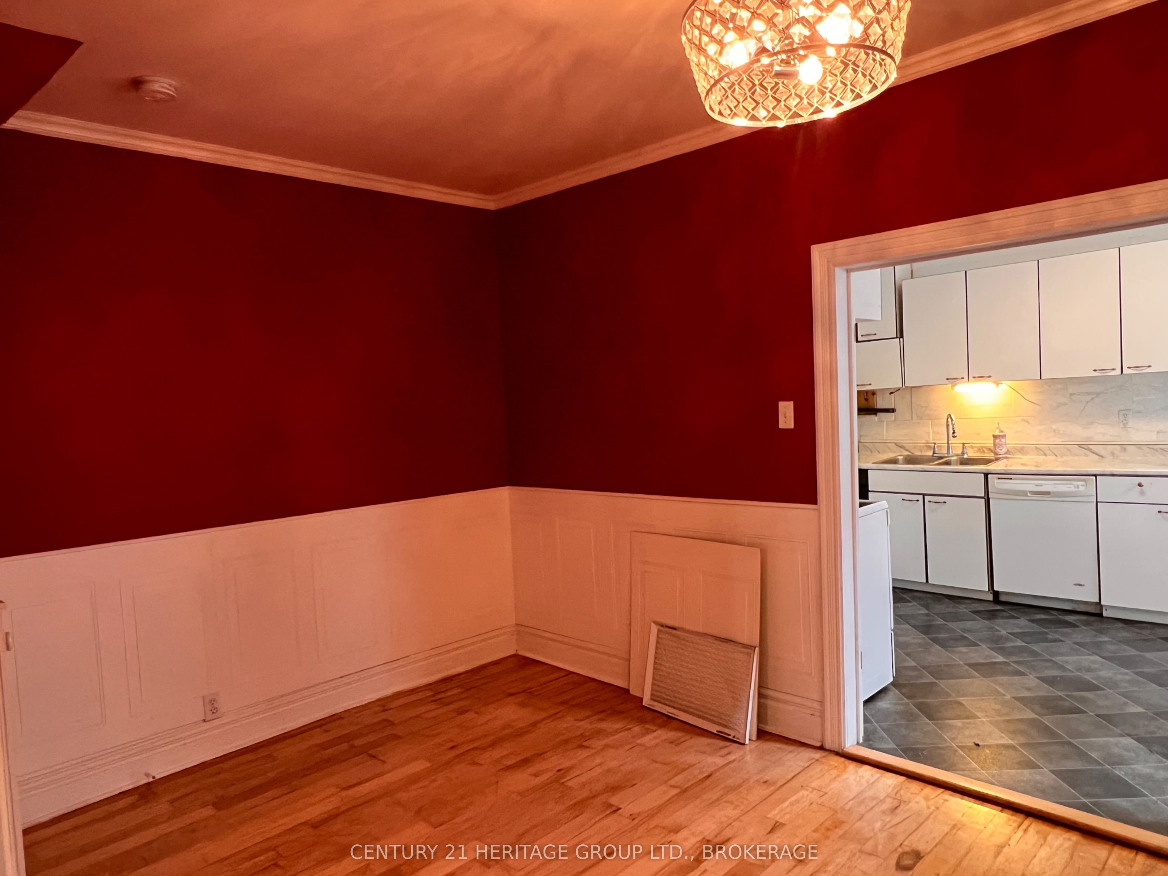 523 Bagot Street Property Photo 10