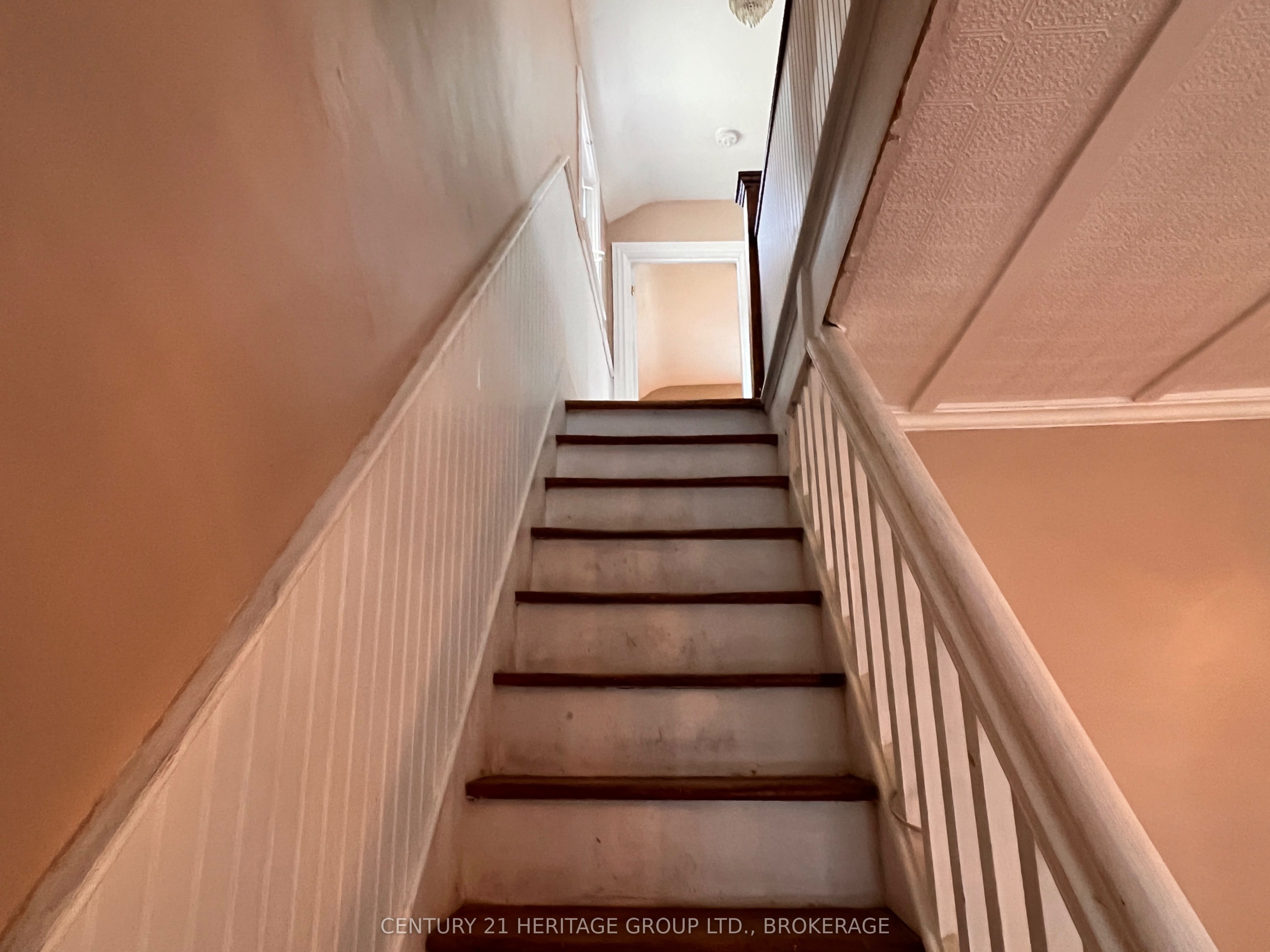523 Bagot Street Property Photo 13