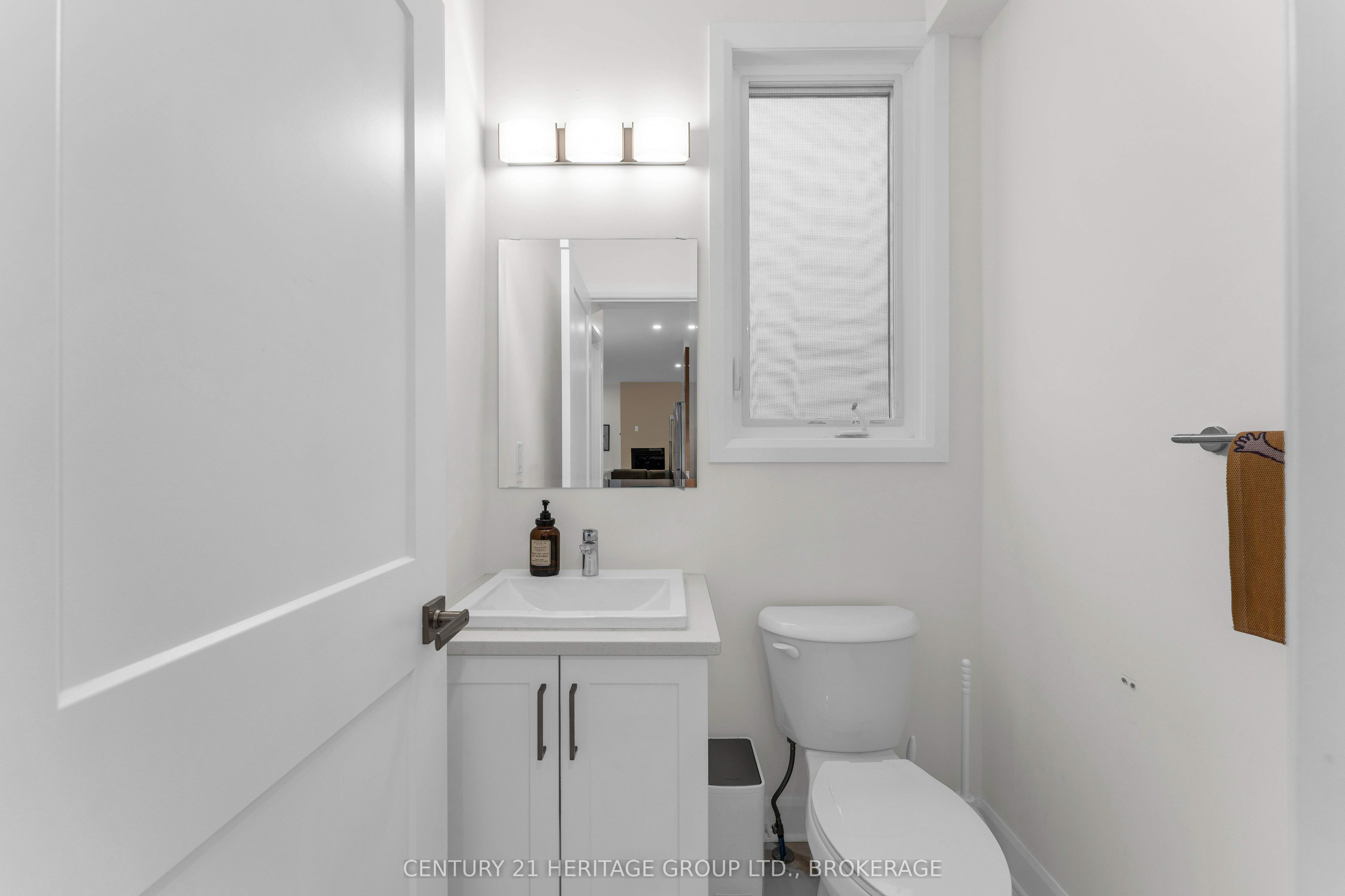 1625 Boardwalk Drive Property Photo 25