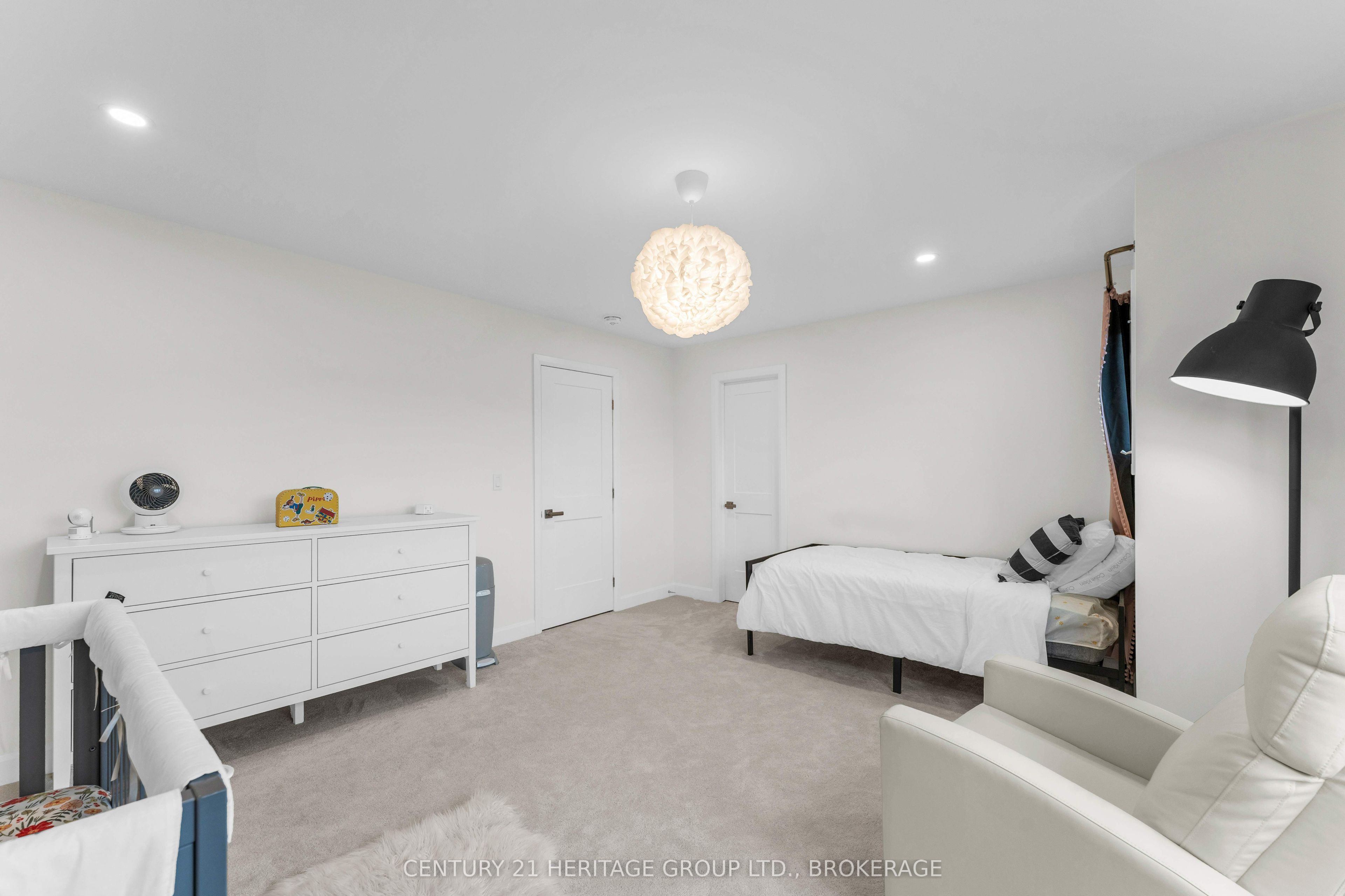1625 Boardwalk Drive Property Photo 40