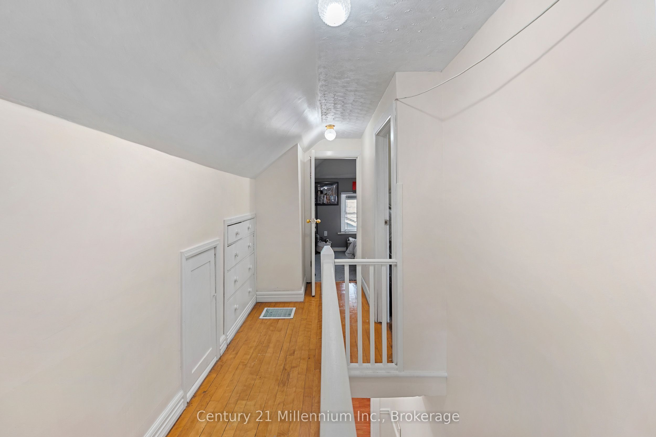 1712 5th Avenue W Property Photo 23