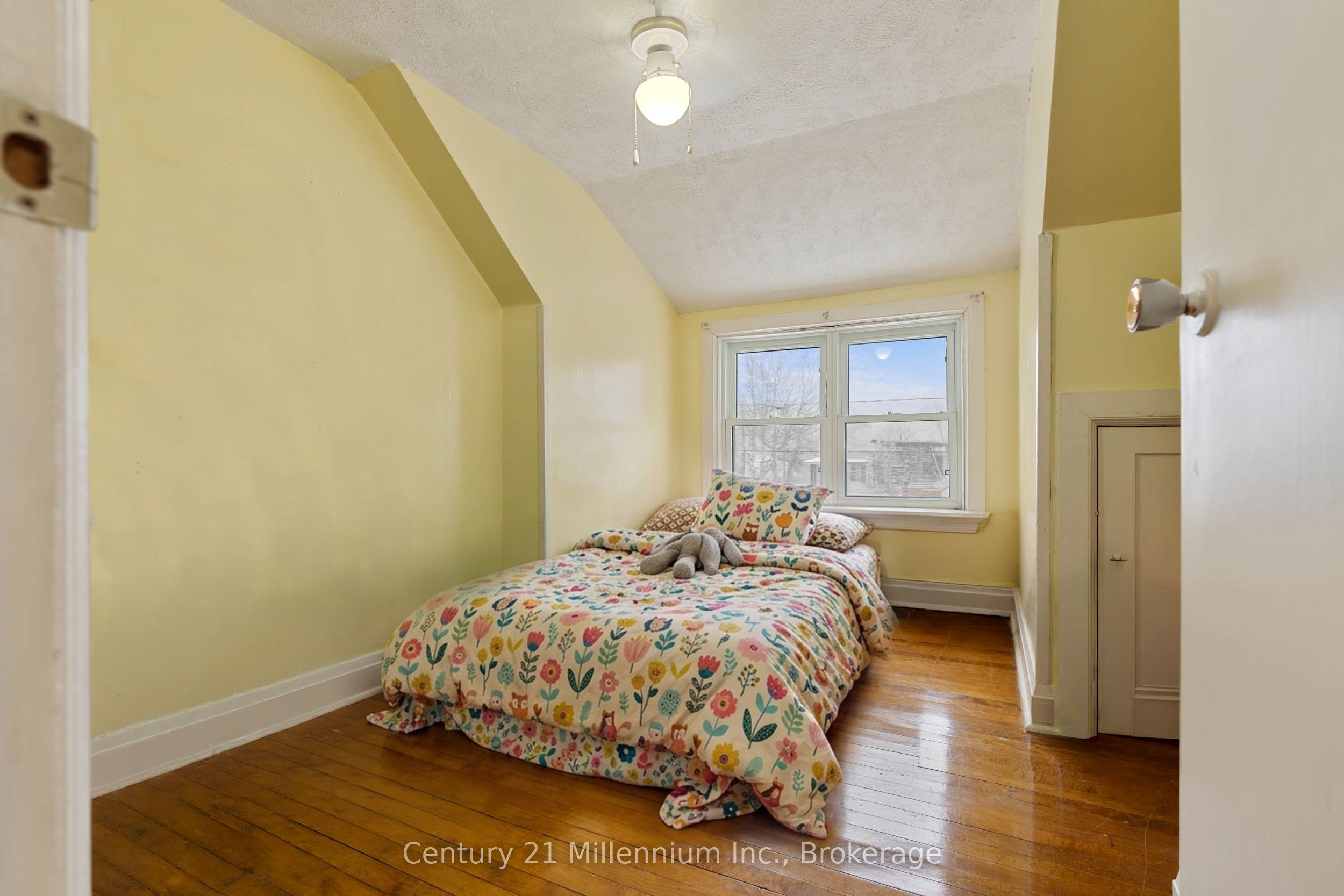 1712 5th Avenue W Property Photo 27