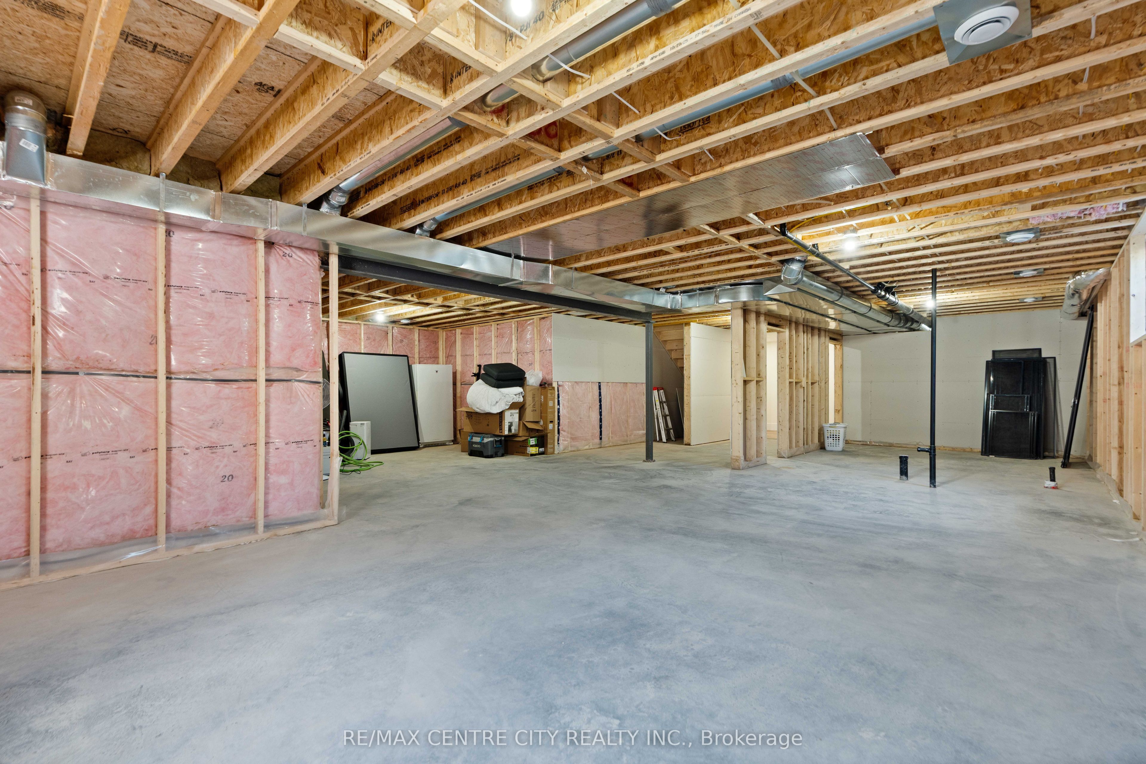 53900 Heritage Line Property Photo 44