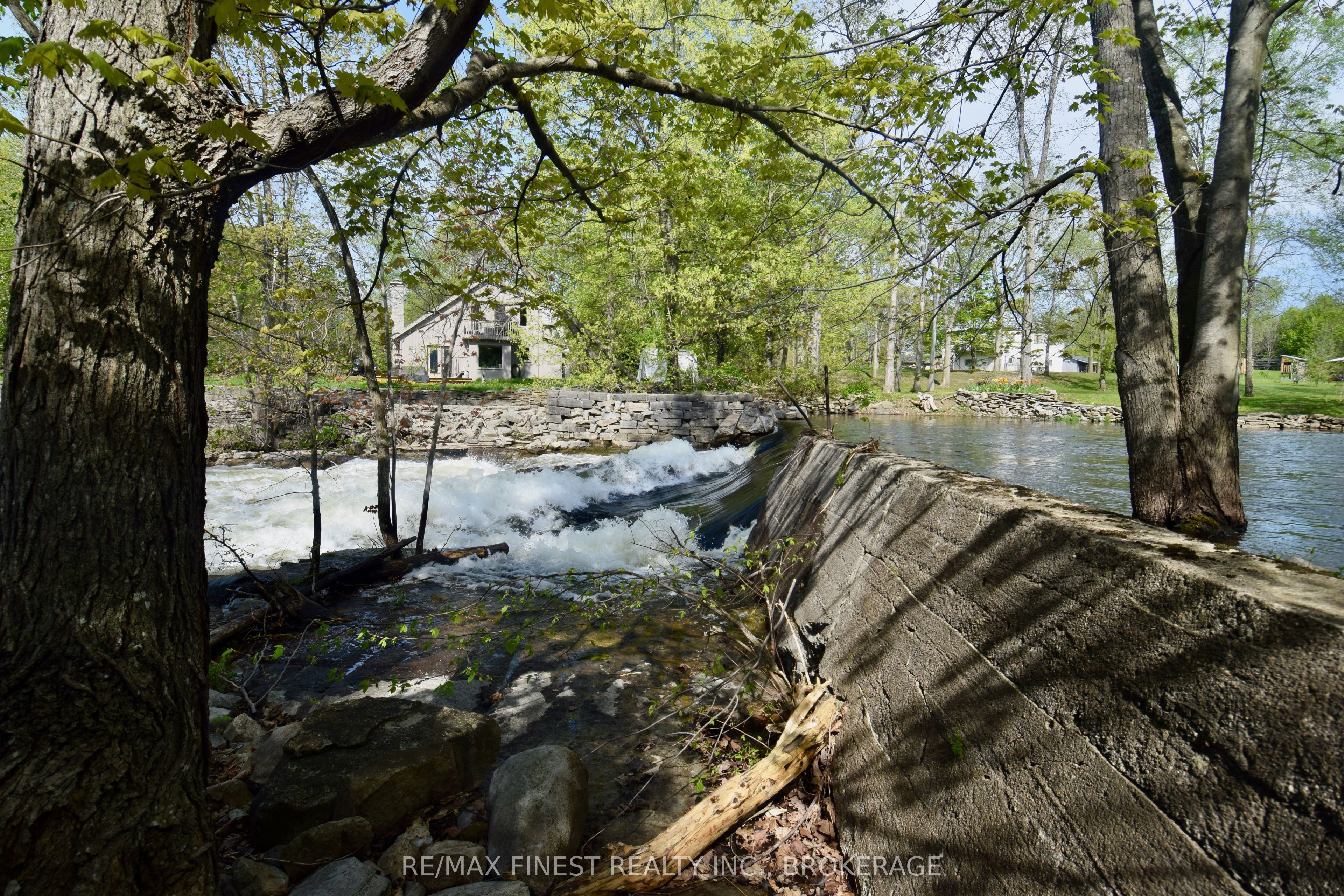 20 Ballantra Drive Property Photo 8