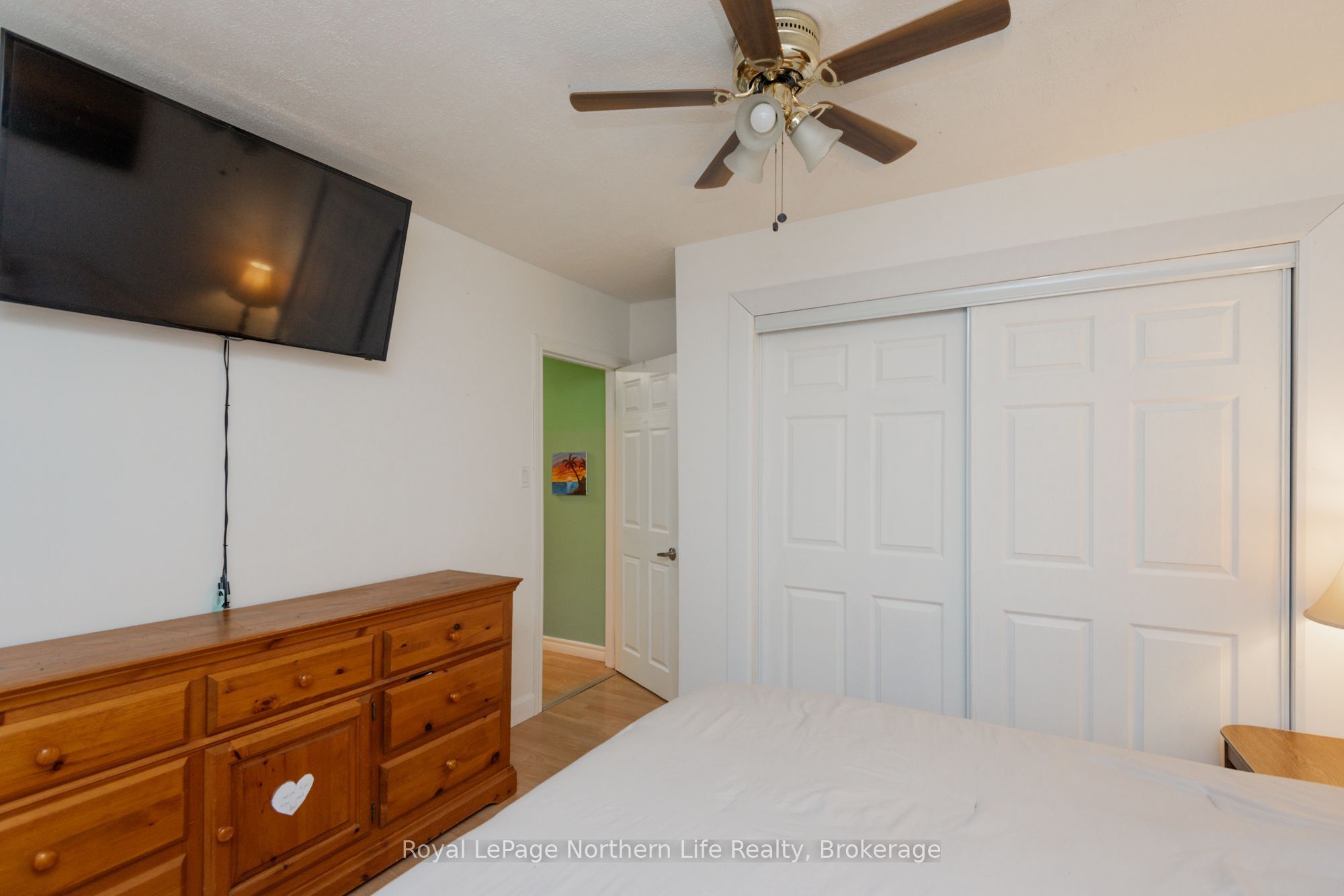 763 Eastwood Avenue Property Photo 15