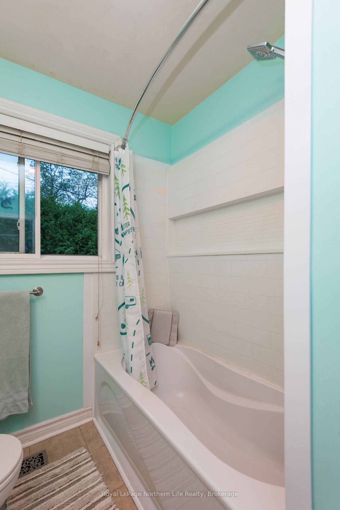 763 Eastwood Avenue Property Photo 23