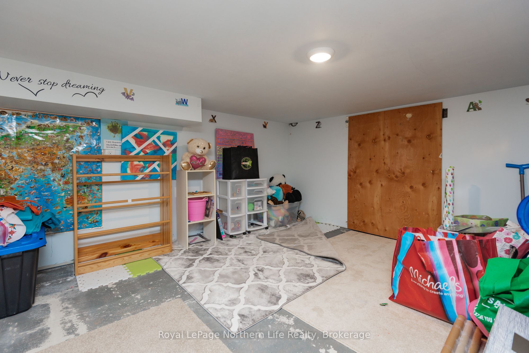 763 Eastwood Avenue Property Photo 34