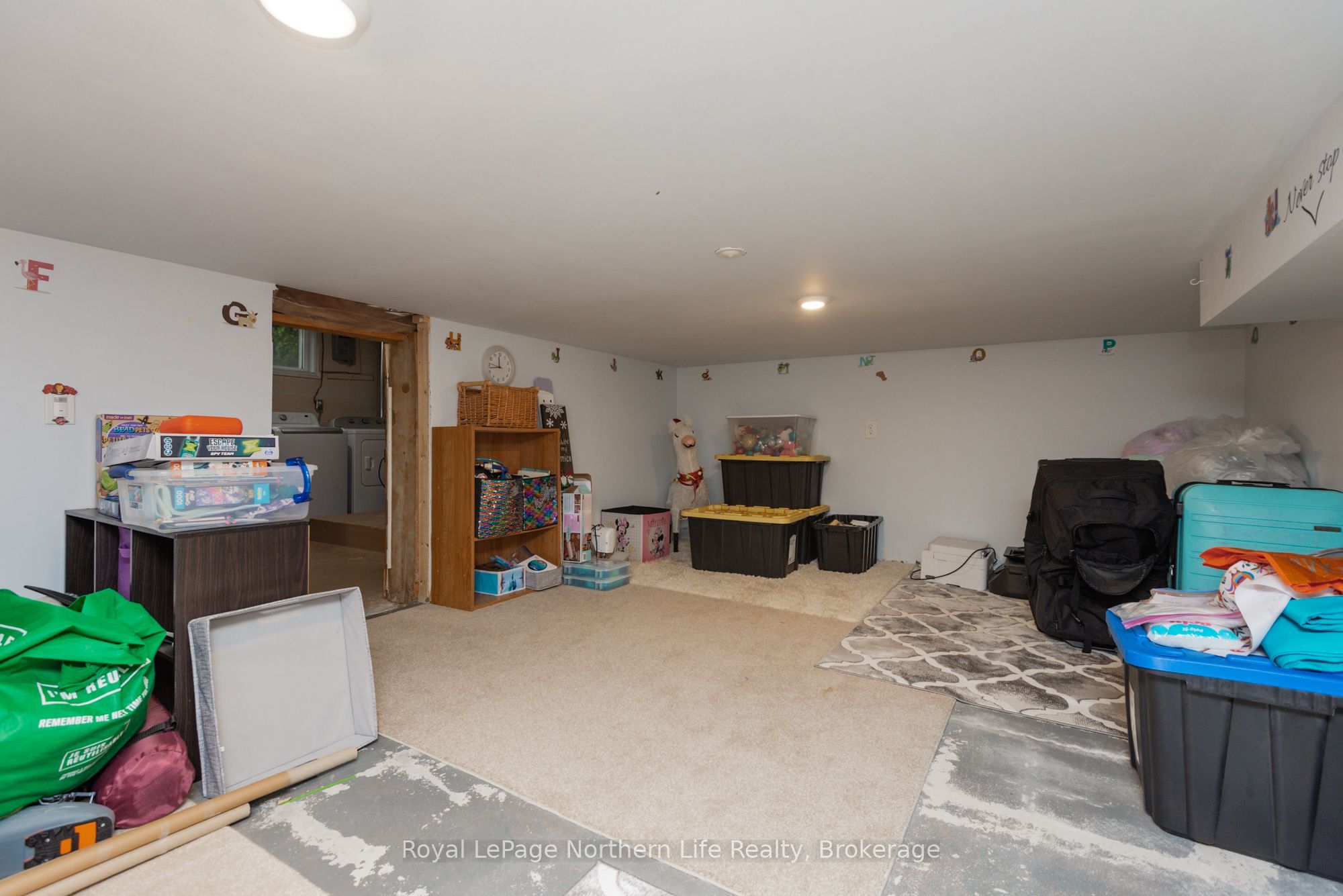 763 Eastwood Avenue Property Photo 35