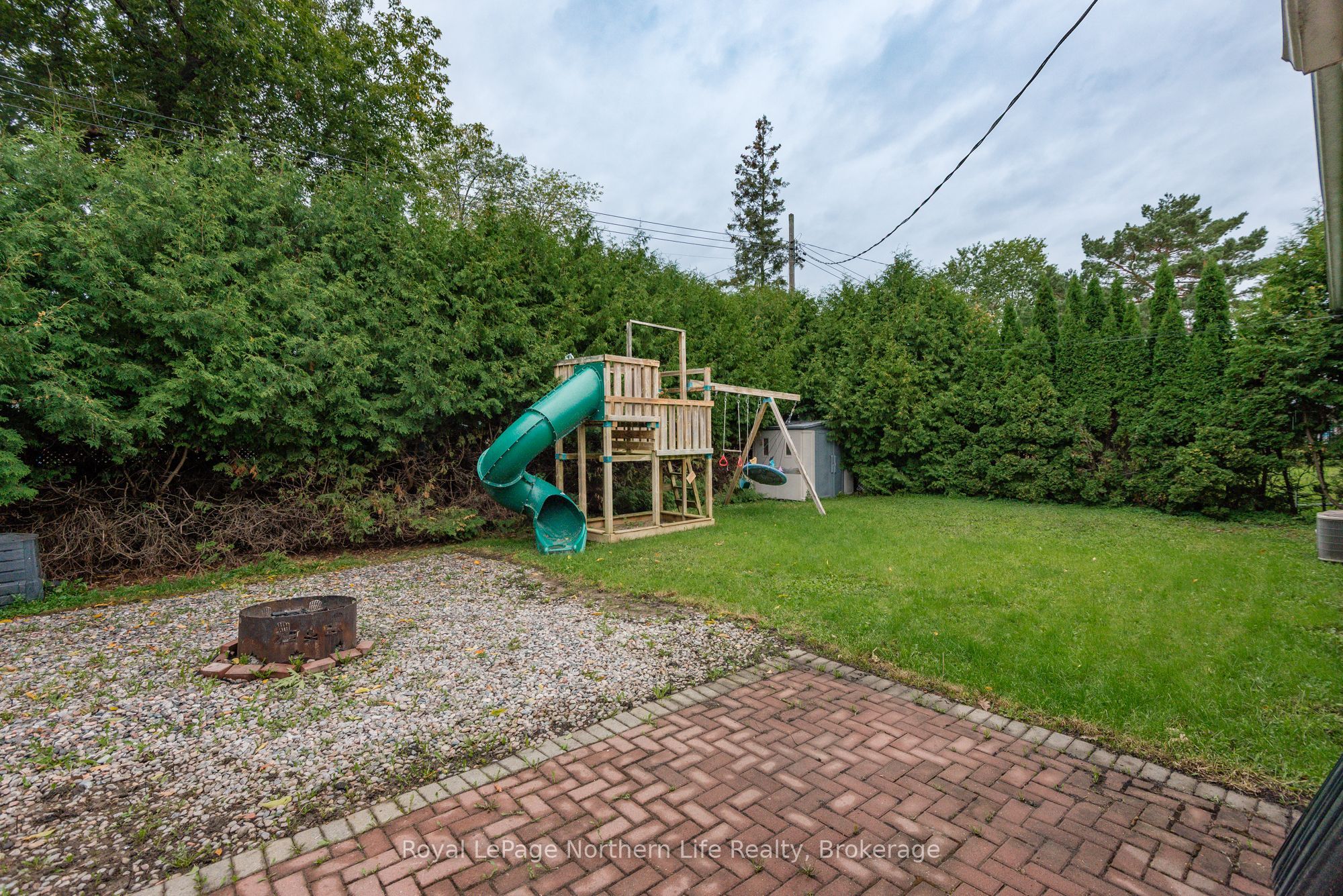 763 Eastwood Avenue Property Photo 36