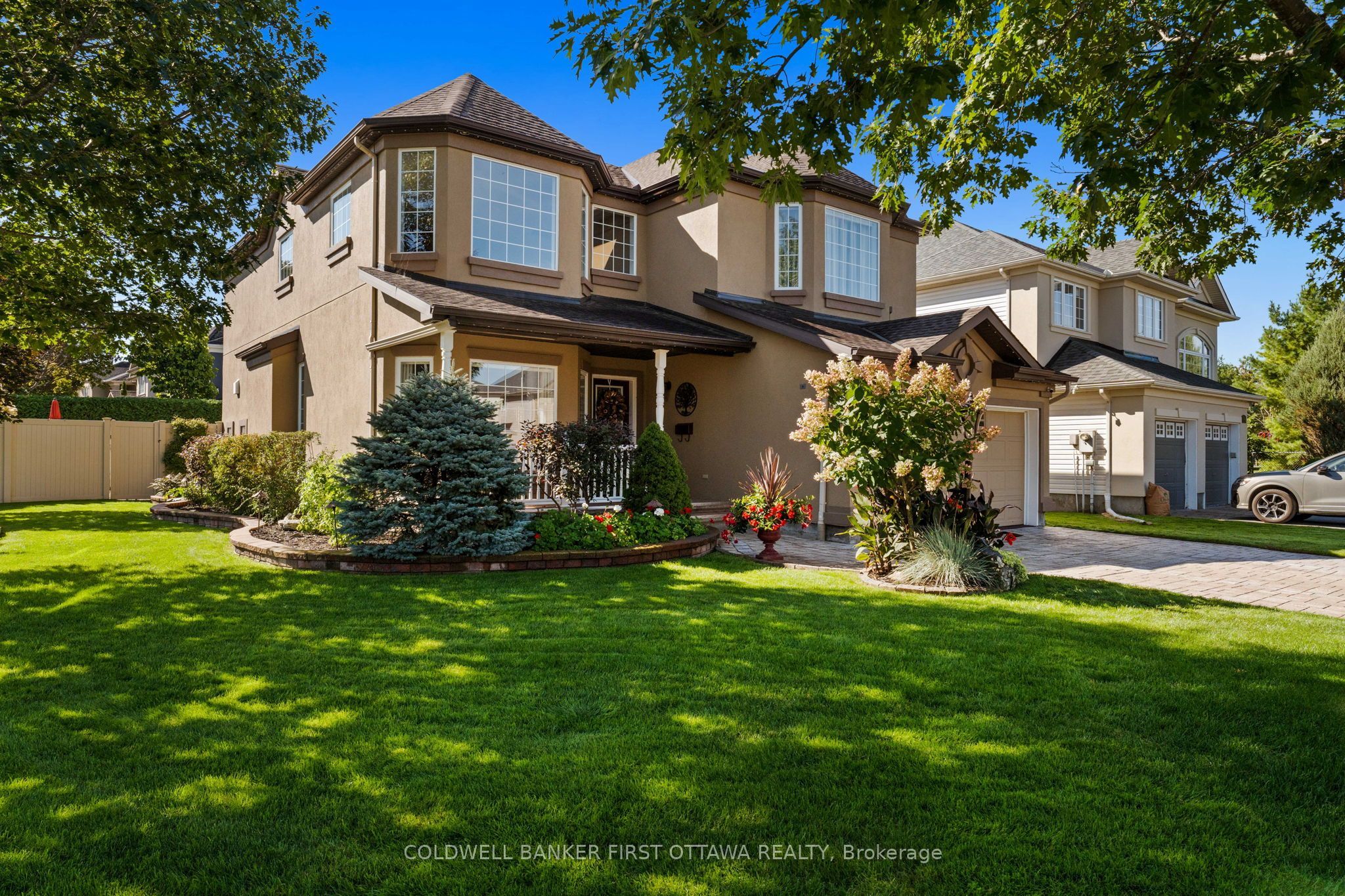 58 Golflinks Drive Property Photo 2