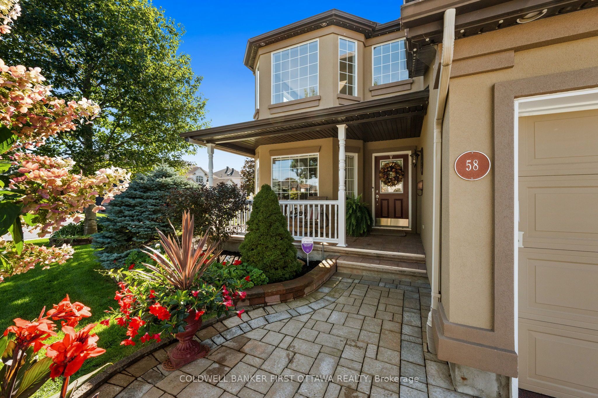 58 Golflinks Drive Property Photo 4