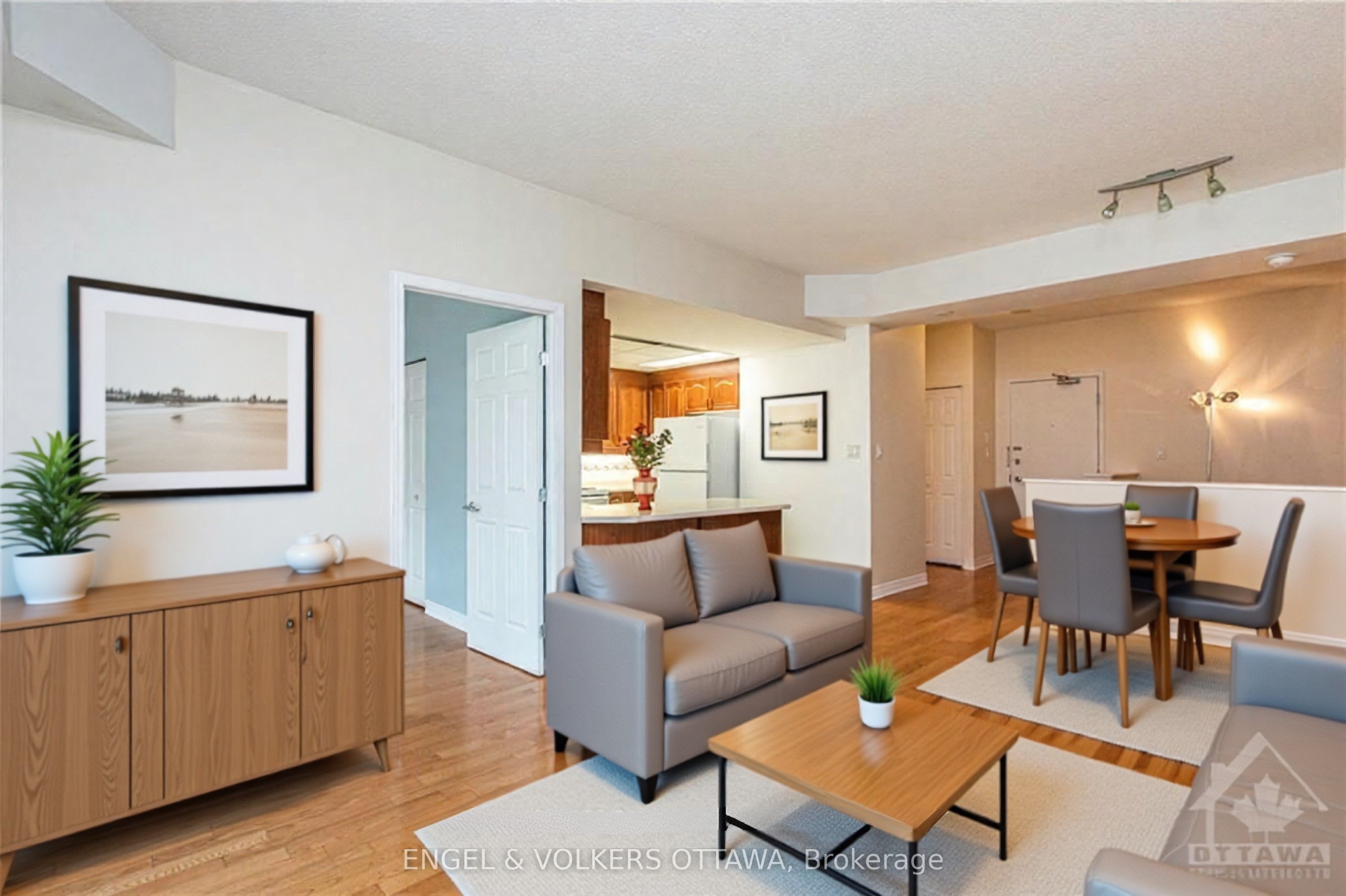 134 York Street 602 Property Photo 2
