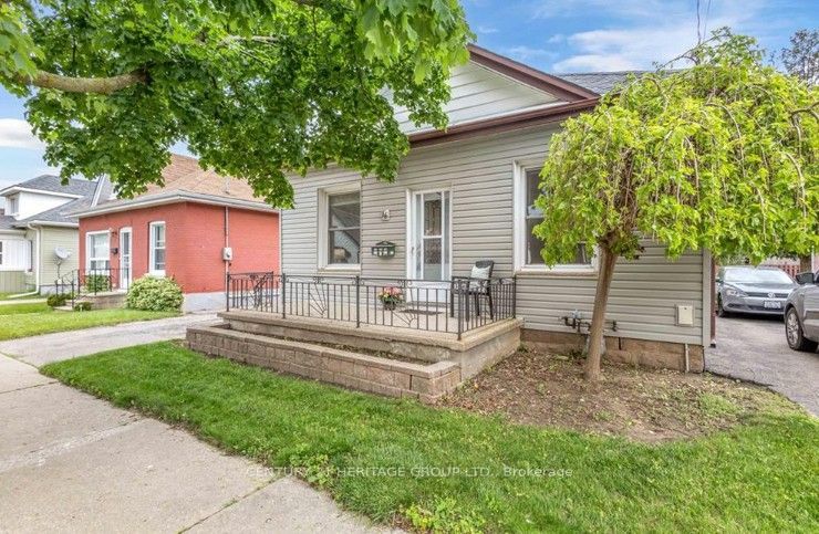 16 Ruth Street Property Photo 3