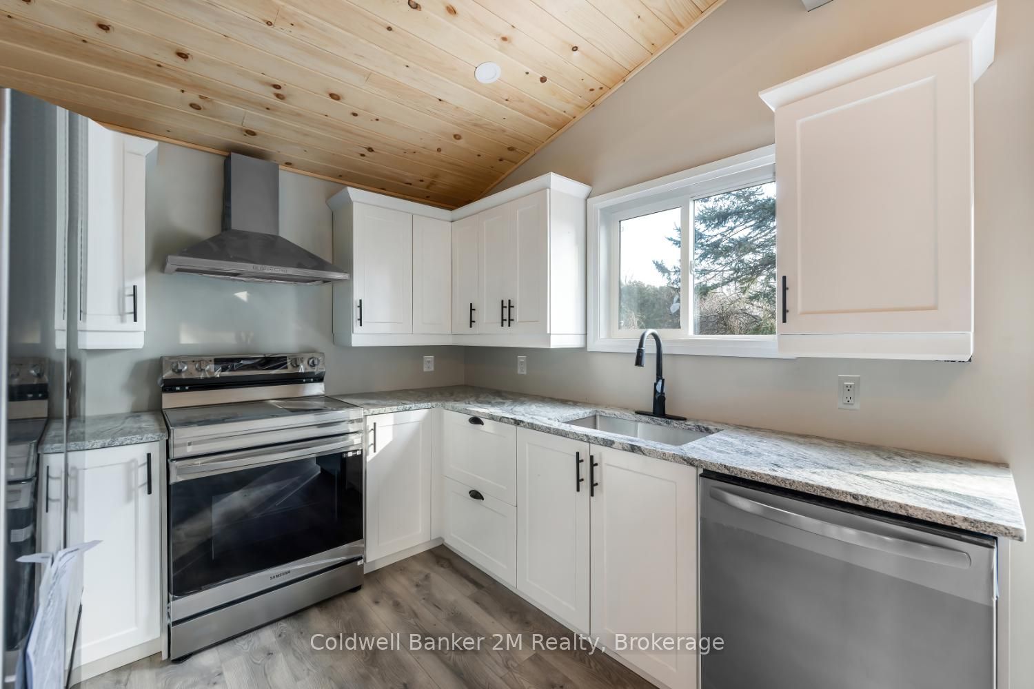 122 Mcgill Drive Property Photo 14