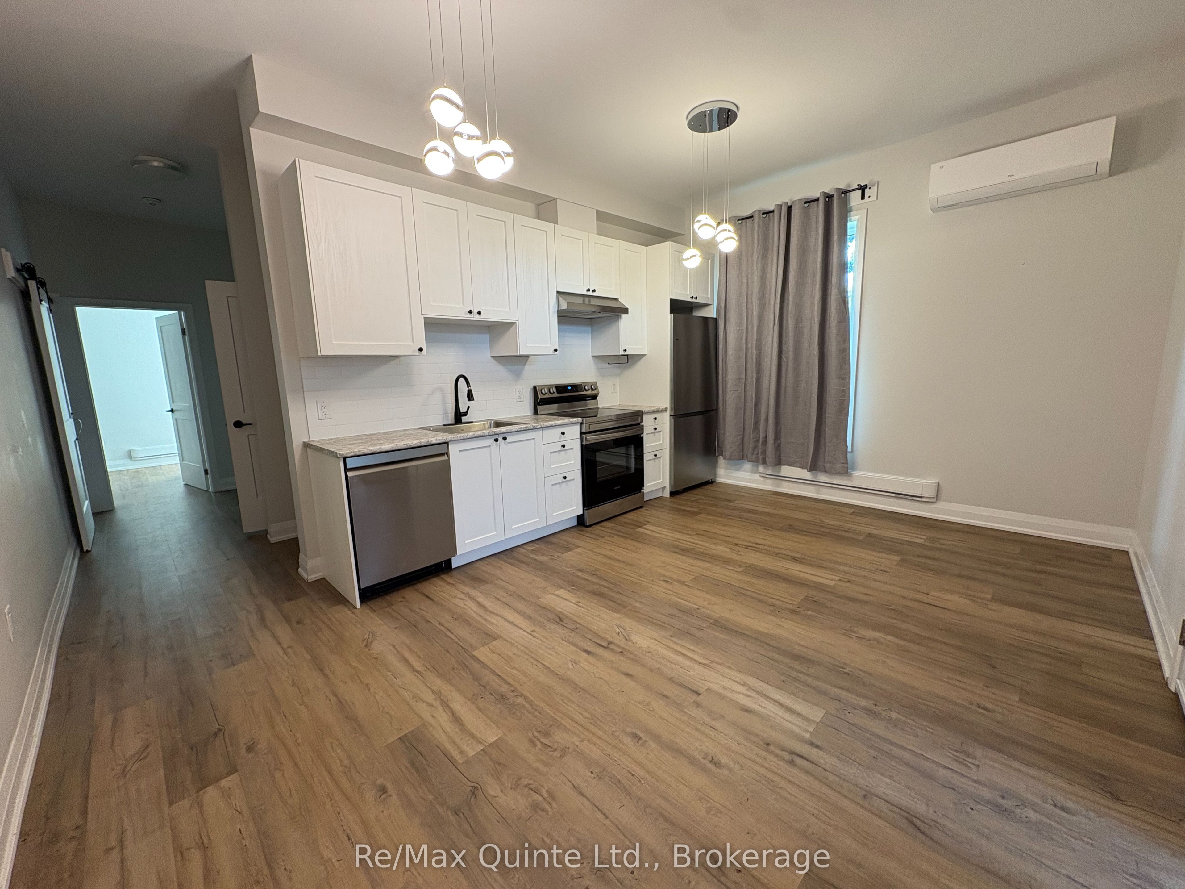 22 Mcgill Street 2 Property Photo 5