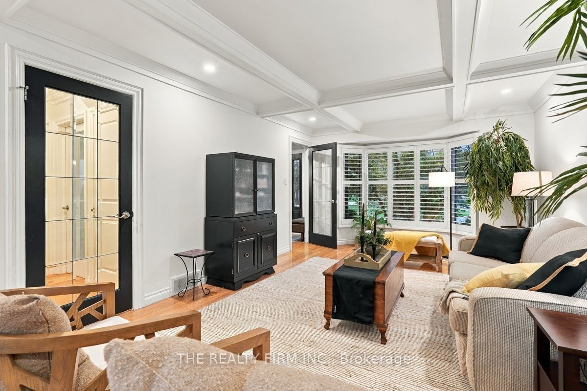 40 Leland Place Property Photo 8