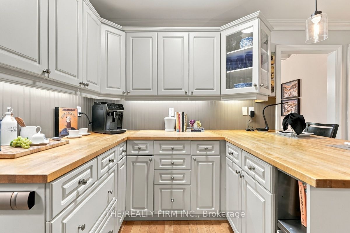 40 Leland Place Property Photo 14
