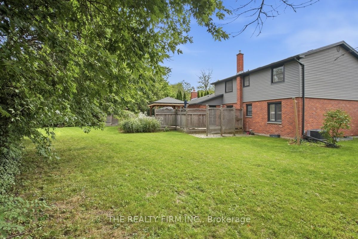 40 Leland Place Property Photo 40