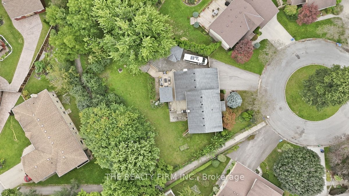 40 Leland Place Property Photo 45