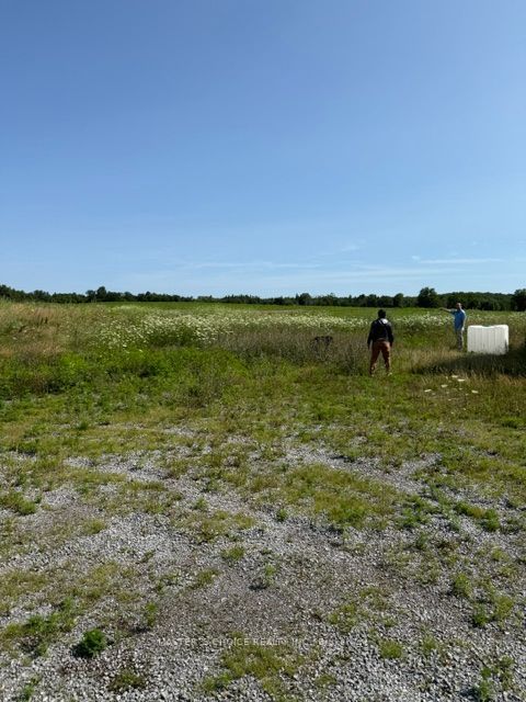 381 Squire Road Property Photo 8