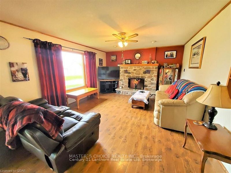 381 Squire Road Property Photo 11