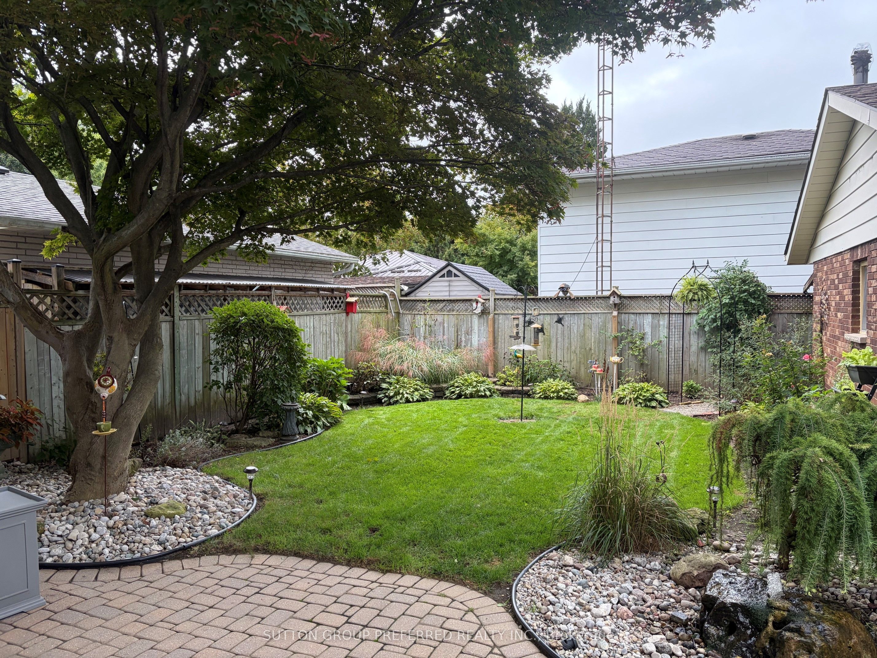20 Cedarwoods Crescent Property Photo 26