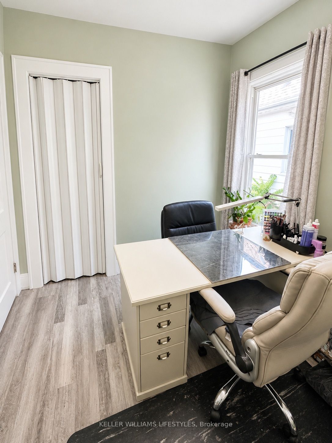 93 Homan Street Property Photo 11
