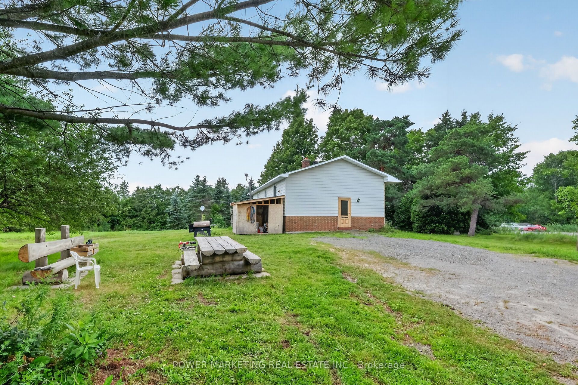4828 Frank Kenny Road Property Photo 4